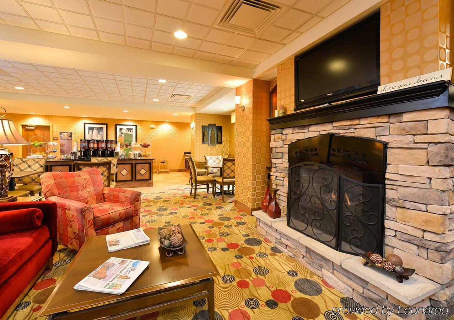 Hampton Inn Utica Extérieur photo